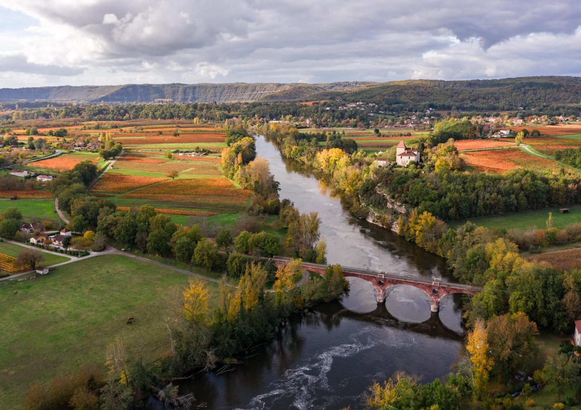Gite " O Paradis" Douelle Buitenkant foto